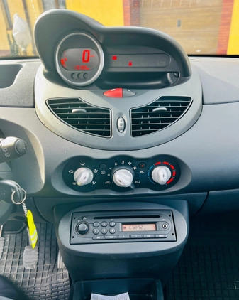 Renault Twingo cena 14900 przebieg: 110386, rok produkcji 2012 z Rzeszów małe 67